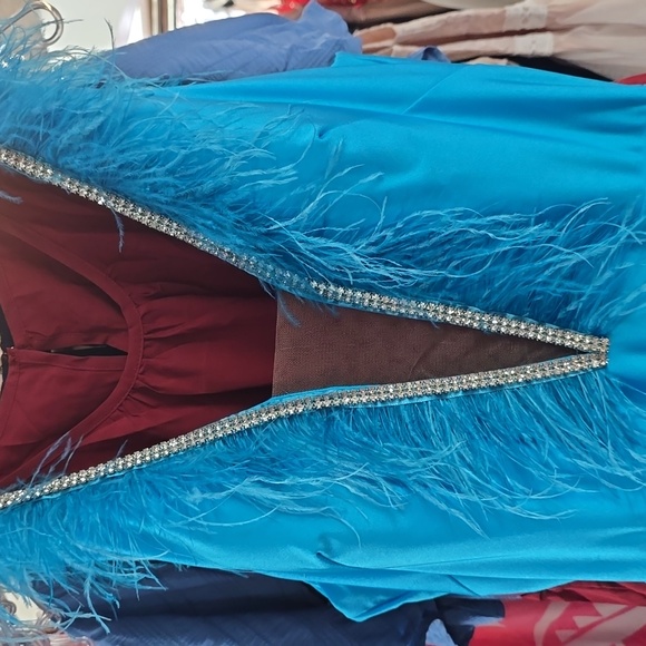 Turquoise Stretch Jersey Prom Dress - Picture 3 of 4